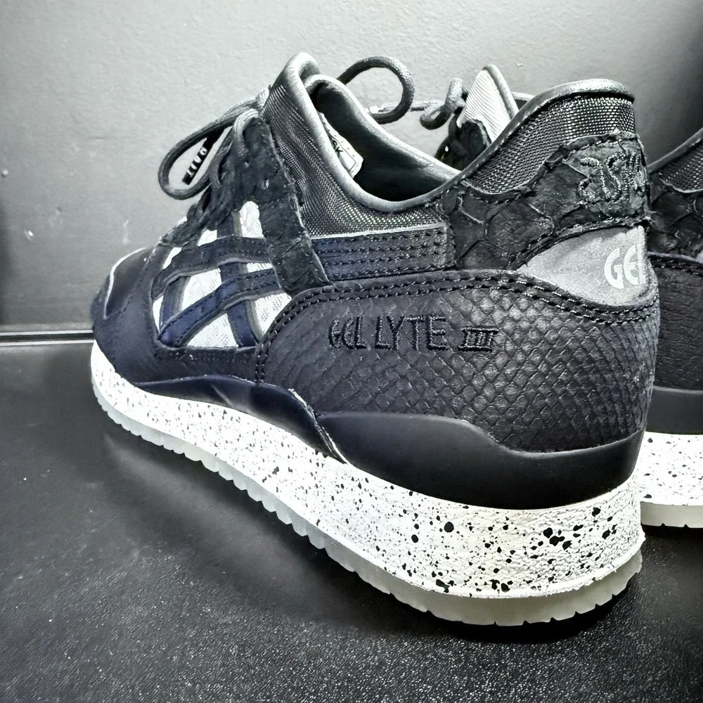 ASICS‎ X Bait 